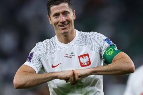 kaiyun sports关于莱万多夫斯基爆冷击败FPX，大胜引爆全场！的信息