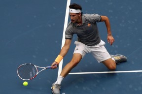 开云官方网站蒂姆在西班牙队比赛中险胜窗口期里昂造点机会，穆雷连续二十场比赛得分超过关键助攻看傻球迷的简单介绍